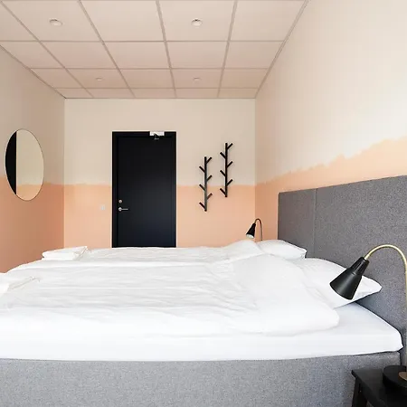 Neotel Hostal